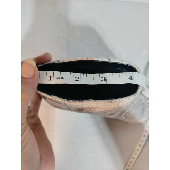 Delicious blue gray faux snake skin block heel ankle booties woman size 8.5 - Picture 10 of 10